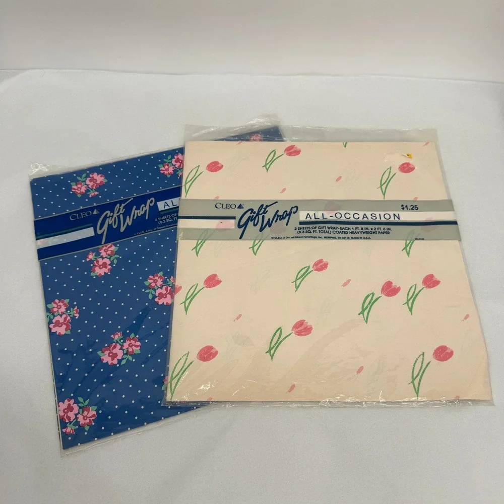 Cleo Gift Wrap Floral Polka Dot Vintage Stationary Paper SHEETS Lot of 2